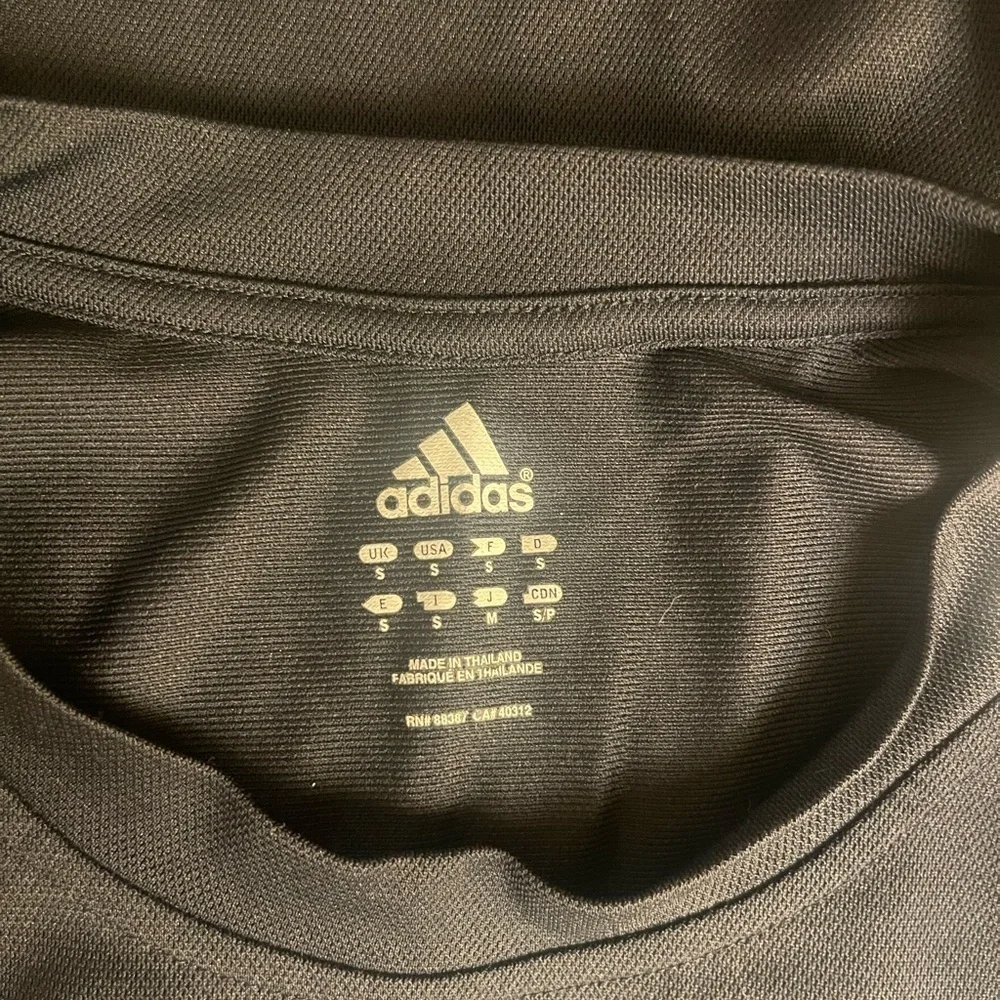 Adidas Black Short Sleeve Tee Classic Athletic Wear